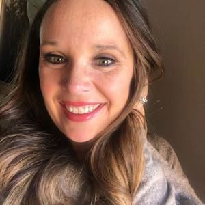 Meet your Posher, Tiffini